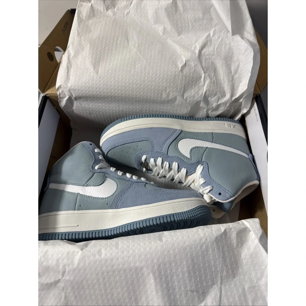 [DQ9325-300] Womens Nike Air Force 1 High Sculpt (W) Size 6